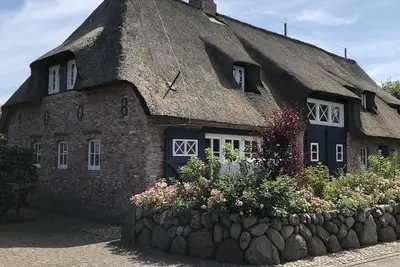 Image de Cottage historique sous le toit de chaume