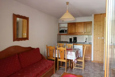 Image de Appartement cosy, 5 pers, centre village, proche pistes, balcon, parking, Wifi, draps inclus