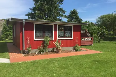 Image de Charmant bungalow pour 4 personnes avec terrasse donnant sur le jardin! ! !