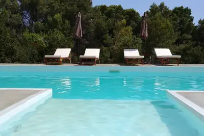 Image de Villa 8 personnes avec grande piscine, proximité de Cala Tarida, Conta, Bassa.