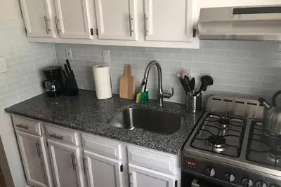 Image de 1703 5b · Beau 2bed Apt / 20 min à Nyc-Parking Avail.