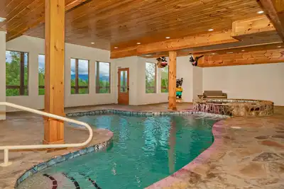 Image de Summit Wonderland: piscine intérieure, vues! Haut de gamme Top Services, emplacement idéal à proximité des attractions!