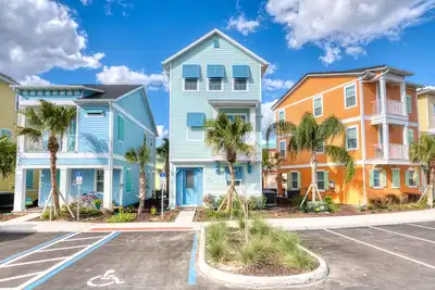 Image de Margaritaville Orlando Cottages - Près de Disney, navette gratuite pour les parcs thématiques<br>1kk, 1qq, 2tt, 4 places, 3. 5 salles de bain