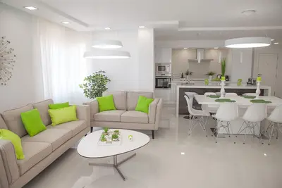 Image de Appartement de luxe avec vue sur la mer à Puerto Marina