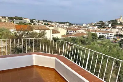 Image de Apartement Avec Parking Et Jardin