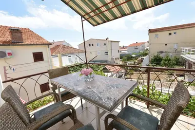 Appartement Varos (71591-A1) - Primosten