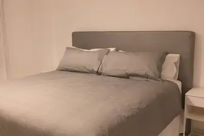 Image de Une chambre confortable Apt. avec piscine-gym-spa
