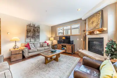 Image de ** Nouvelle inscription ** Spa privé, buanderie et garage, Wifi gratuit