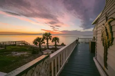Image de L'hippocampe bleu Carrabelle \/ Eastpoint \/ Apalachicola Florida Beachfront Accueil