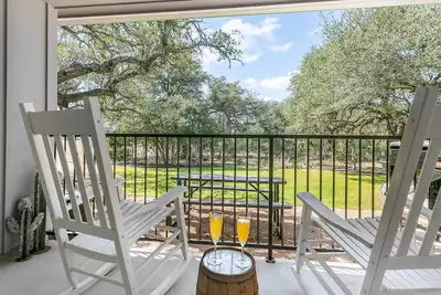 Image de Absolutely Charming Texas 2 Suites, 2/2 Ferme, Près de 290 Wine Trail