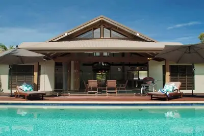 Indah à Port Douglas