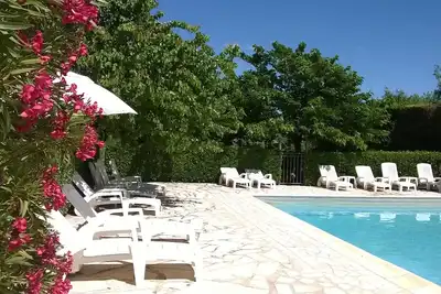 Image de Partie de mas pr St Remy - Calme et espace