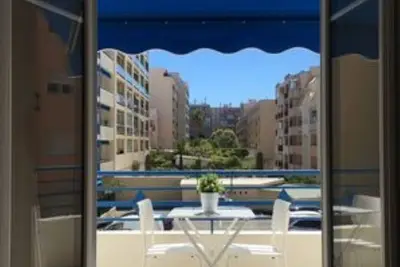 Image de charming studio bleu Azur