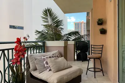 Image de condo de luxe près de la plage, (Str-00342)