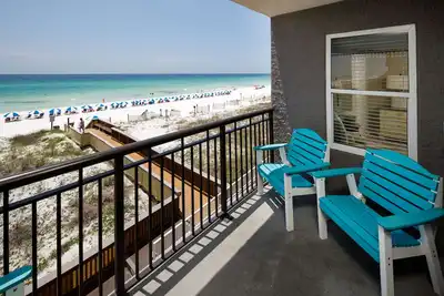 Image de \"Island Echos 3h\" 2 chambres \/ 2 salles de bain! Up Graded Gulf Front Unit! !