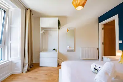 Image de Centre Ville. Appartement exécutif 1 chambre avec vue