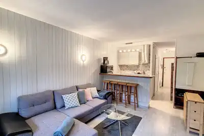 Bel appartement situé à 50 m des pistes à Rochebrune, pour 4 personnes