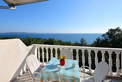 Garçonnière avec la terrasse et la vue sur le mer Ivan Dolac, Hvar (As-17778-f)