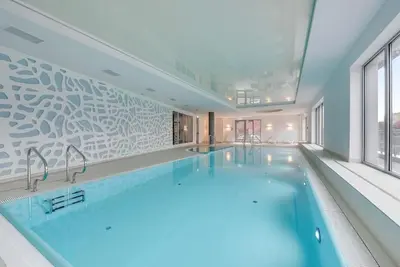 Image de Downtown Apartments Waterlane Island - Riverview Pool, Spa, Gym & Parking