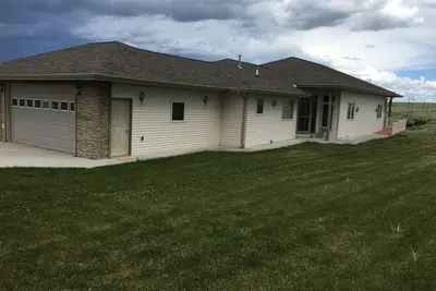 Image de Fort Peck Maison de vacances!