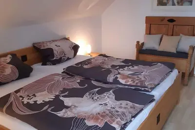 Image de Appartement mansardé confortable avec balcon privé