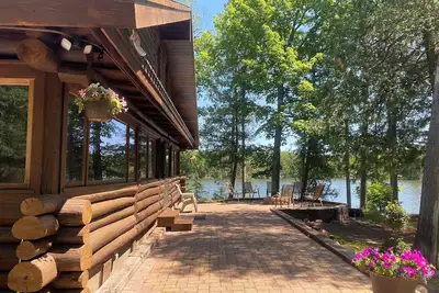 Image de La loge au lac de Briar
