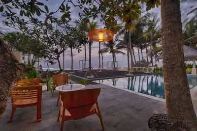 Image de Villa de luxe 5 chambres face à la plage