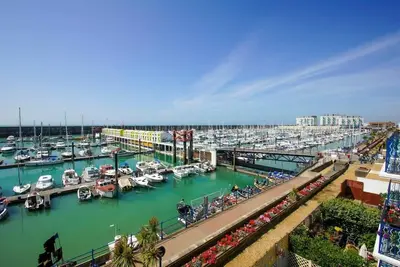 Image de Britannia Harbour View: 2 lits, 4 personnes, parking, balcon, WiFi