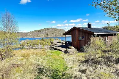 Image de Maison de vacances pour 5 a Farsund-By Traum