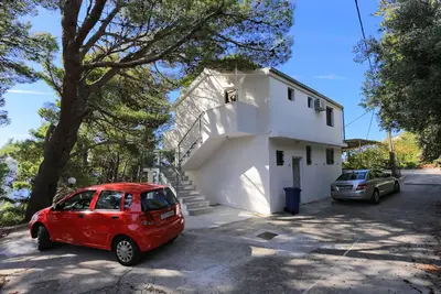 Image de Appartement de deux chambres avec le balcon Marusici, Omis (A-956-a)
