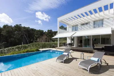 Image de Villa de luxe à Coves Noves