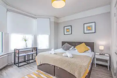 Image de ⭐️3 chambres / 3 appartements avec salle de bains in❤️of Wycombe