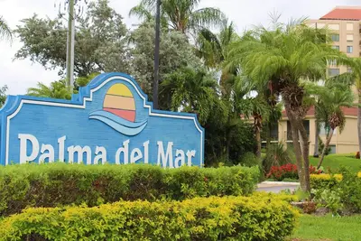 Image de Nouvellement RÉNOVÉ - Condo moderne au bord de l'eau, Isla del Sol