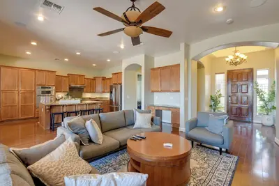 Image de Nouveau! Goodyear House w \/ Patio - Minutes au baseball!
