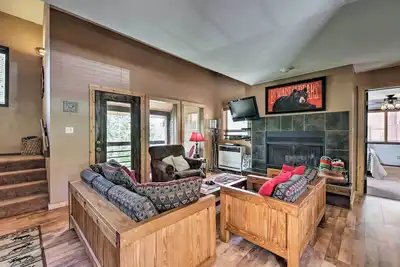Image de Nouveau! Appartement rustique avec terrasse, à 1 km du Angel Fire Resort