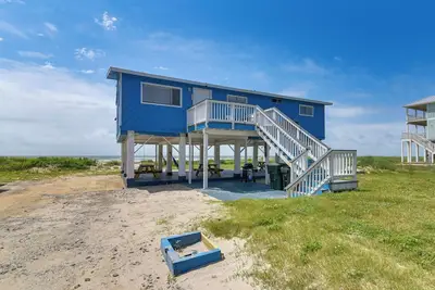 Image de Nouveau-Beachfront Galveston Home 5Mi à Schlitterbahn