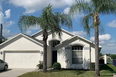 Image de Prix spécial sur ce magnifique front de mer 3Bed / 2Bath Villa 15 min. à Disney
