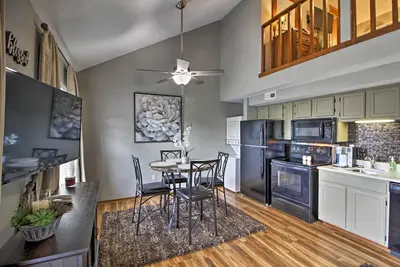 Image de Nouveau! Cozy Condo sur le lac Taneycomo, 8. 8mi Ă la Ddc!