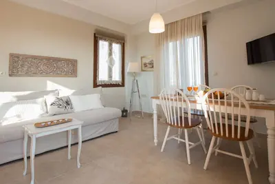 Image de Appartement 1 Chambre avec Vue sur la Mer 1, Premier Étage - Gratsias Luxury Apartments