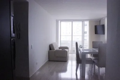 Image de excelente apartamento frente a el mar