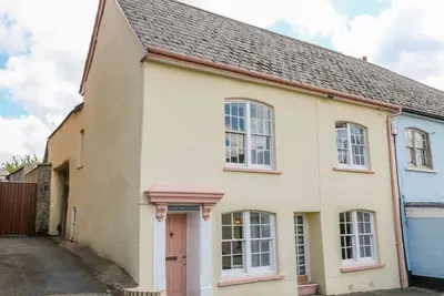 Image de Cottage Devon traditionnel récemment rénové