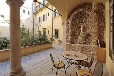Image de appartement calme dans le centre