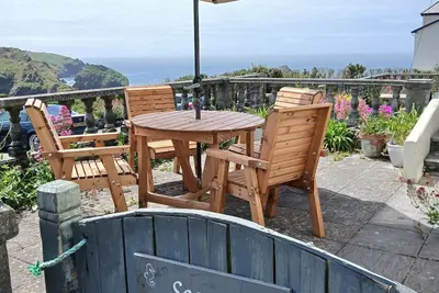 Image de Seaspray - Cadre inspirant de falaise avec une vue fantastique sur la mer