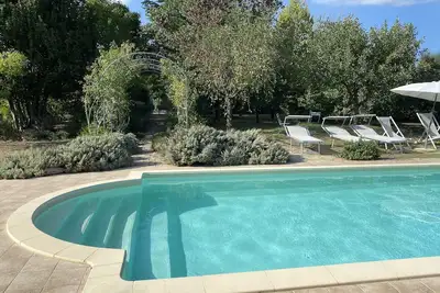 Image de Villa usage exclusif! Piscine, jardin et climatisation, vue époustouflante