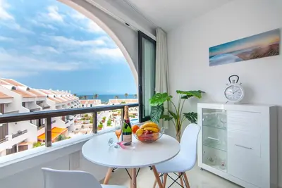 Image de Beautiful And Bright Studio With Ocean View