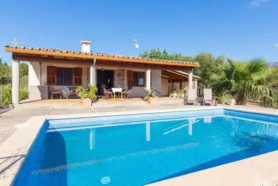 Image de Can Gallu. Villa Adults Only with private pool in Moscari.