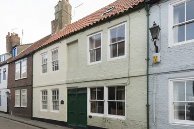 Image de Cobbles House, Animaux domestiques, avec feu ouvert à Whitby, Ref 1015650
