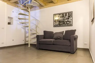 Image de La Dolce Vita - Duplex stylé près des sites d'intérêt de la ville (Wifi \/ Climatisation)