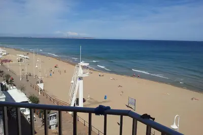 Image de Appartement de vacances Guardamar del Segura pour 1 - 5 personnes avec 3 chambres Ă coucher - Appart