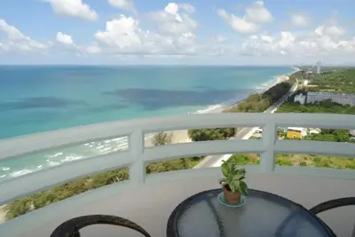 Image de Appartement avec vue magnifique sur la mer
